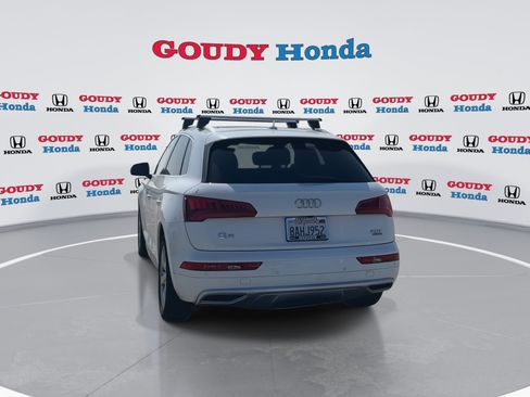 Used 2018 Audi Q5 2.0T Premium Plus w/ Premium Plus Package AWD/4WD image 7