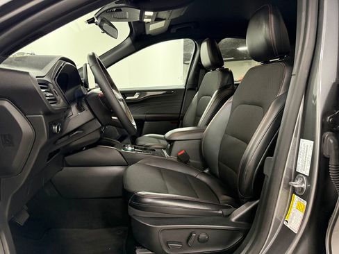 Used 2025 Ford Escape ST-Line image 15