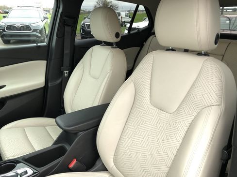 Used 2022 Buick Encore GX Essence image 21