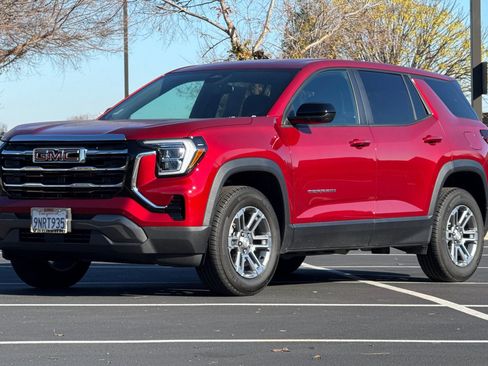 Used 2026 GMC Terrain Elevation image 9