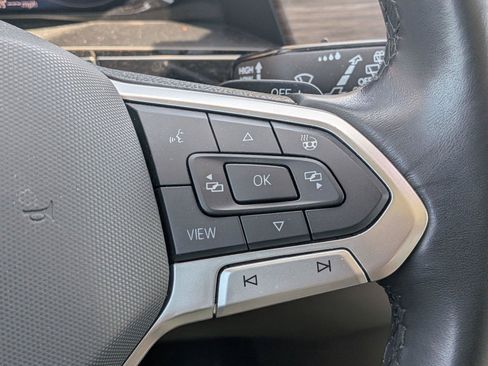 Used 2024 Volkswagen Atlas SEL Premium R-Line AWD/4WD image 20