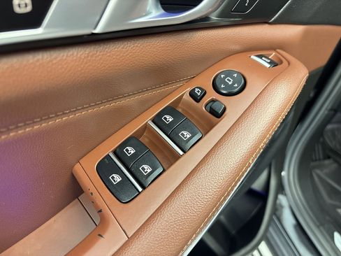 Used 2019 BMW X5 xDrive40i w/ Convenience Package image 22