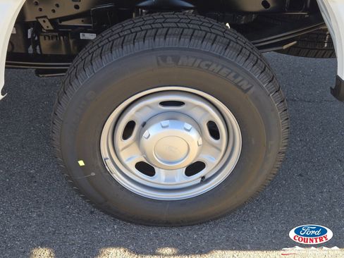 New 2026 Ford F250 XL image 5