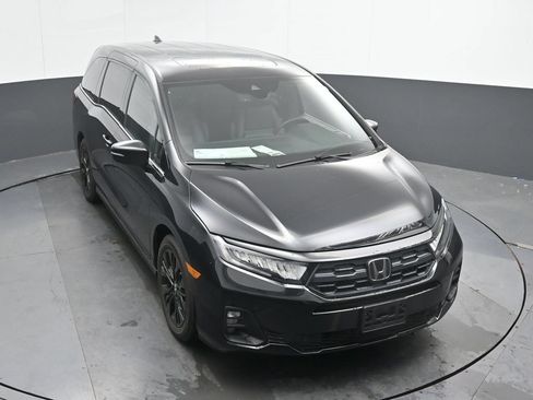 Used 2025 Honda Odyssey Sport-L image 38
