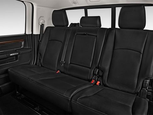 Used 2022 RAM 3500 Limited image 11