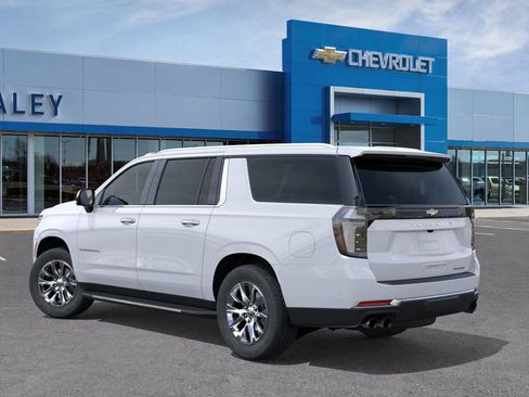 New 2026 Chevrolet Suburban Premier w/ Sun And Tow Package image 5