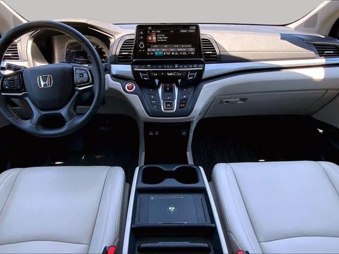 Used 2025 Honda Odyssey EX-L image 15