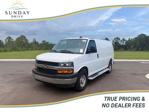 Used 2025 Chevrolet Express 2500 w/ Driver Convenience Package RWD image 1