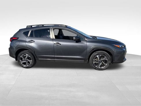 Used 2024 Subaru Crosstrek 2.0i Premium image 8
