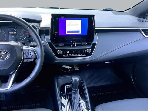 Used 2025 Toyota Corolla SE w/ SE Package FWD image 7