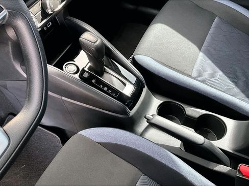 Used 2025 Nissan Versa SV w/ Trunk Package FWD image 17