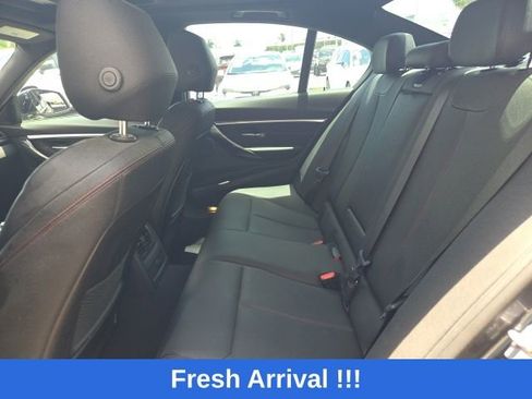 Used 2018 BMW 330i Sedan w/ Convenience Package RWD image 16