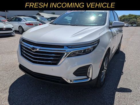 Used 2023 Chevrolet Equinox Premier image 6