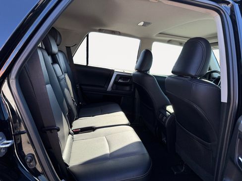 Used 2023 Toyota 4Runner SR5 Premium w/ Moonroof Package RWD image 18