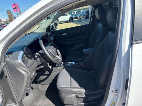 Used 2025 Buick Encore GX Preferred image 25