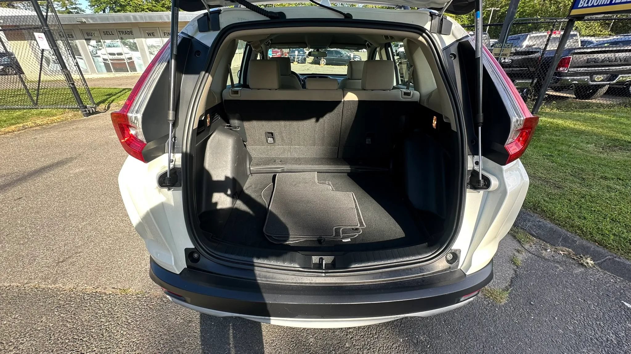 Used 2018 Honda CR-V LX image 14