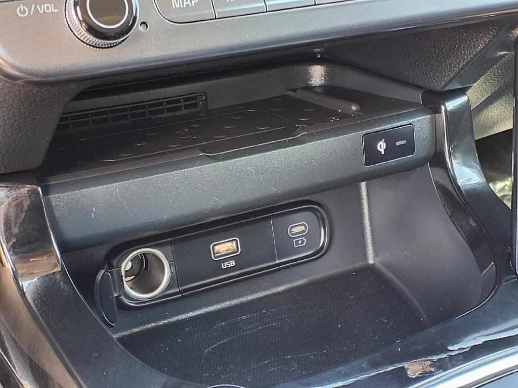 Certified 2026 Kia Seltos EX w/ EX Sunroof Package FWD image 23