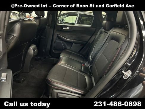 Used 2025 Ford Escape ST-Line Select image 25