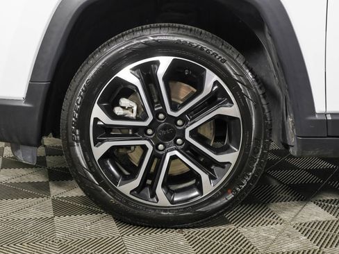 Used 2024 Jeep Compass Limited AWD/4WD image 20