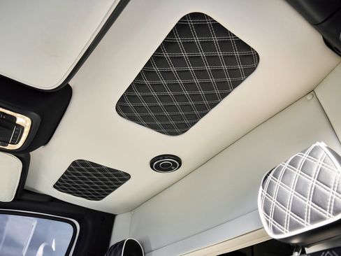 Used 2019 Mercedes-Benz Sprinter 144 image 45