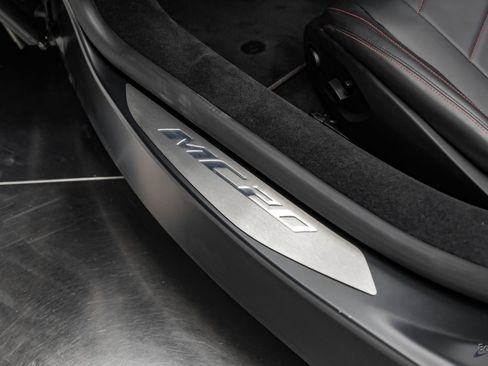 Used 2023 Maserati MC20 Spyder RWD image 57