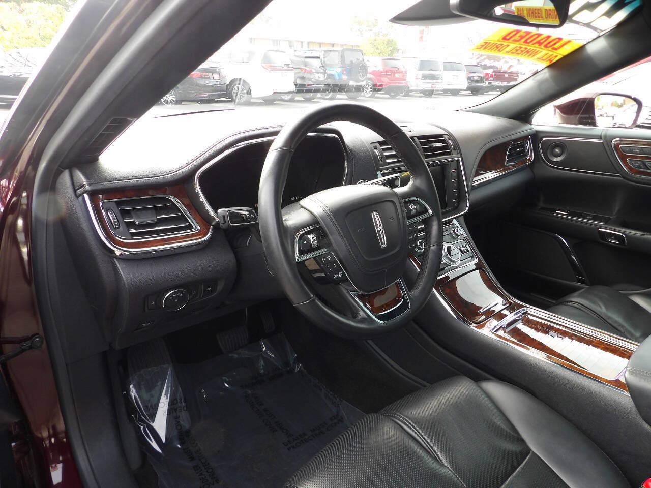 Used 2018 Lincoln Continental Reserve AWD/4WD image 7