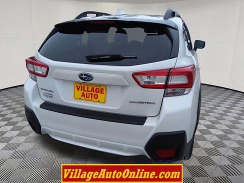 Used 2018 Subaru Crosstrek 2.0i Premium image 12