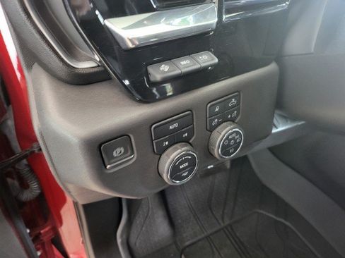 Used 2023 Chevrolet Silverado 1500 LTZ w/ Technology Package AWD/4WD image 12