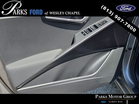 Used 2023 Kia Niro LX image 15