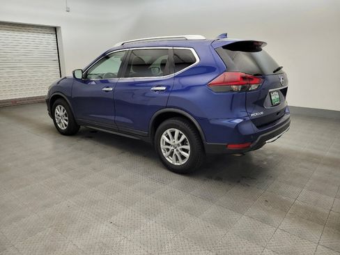 Used 2020 Nissan Rogue SV FWD image 3