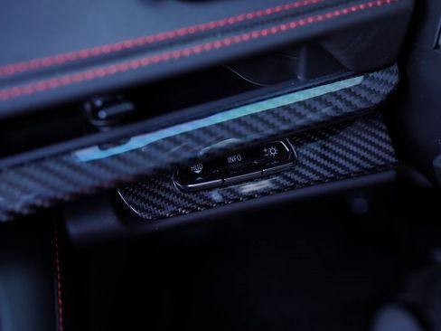 Used 2020 Chevrolet Corvette Stingray w/ 3LT Preferred Equipment Group image 29