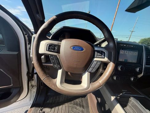 Used 2017 Ford F250 King Ranch w/ King Ranch Ultimate Package AWD/4WD image 15