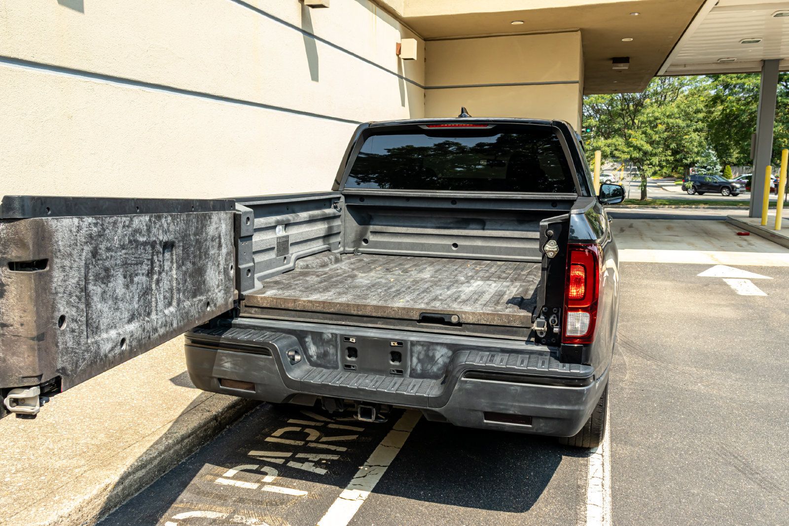 Used 2019 Honda Ridgeline Sport image 18
