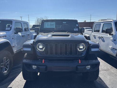 New 2026 Jeep Gladiator Mojave AWD/4WD image 2