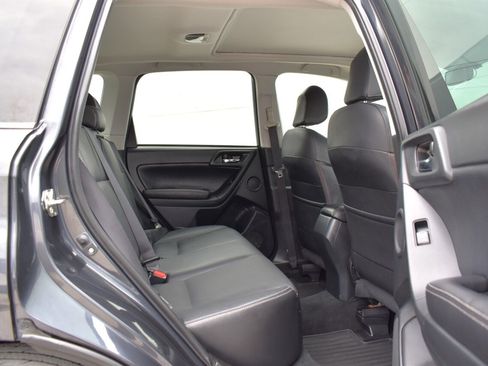 Used 2016 Subaru Forester 2.0XT Touring AWD/4WD image 29