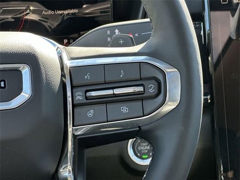 New 2026 GMC Terrain Denali w/ LPO, Black Badging Package image 11