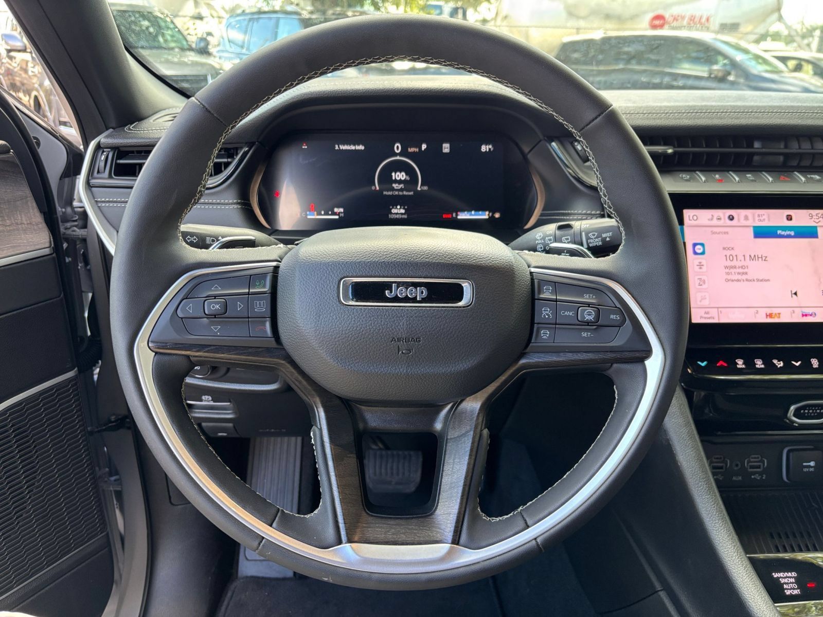 Used 2026 Jeep Grand Cherokee Limited AWD/4WD image 29