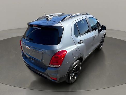 Used 2019 Chevrolet Trax LT w/ LT Convenience Package image 6