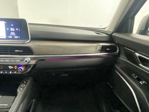 Used 2022 Kia Telluride SX w/ SX Prestige Package image 23