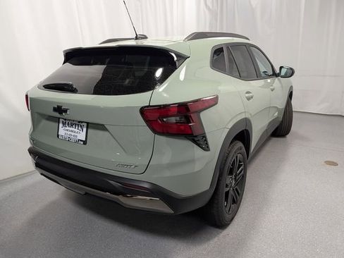 New 2026 Chevrolet Trax ACTIV FWD image 3
