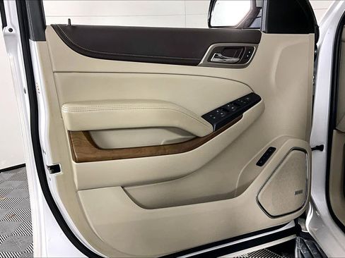 Used 2019 GMC Yukon Denali image 19