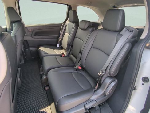 New 2026 Honda Odyssey EX-L image 12