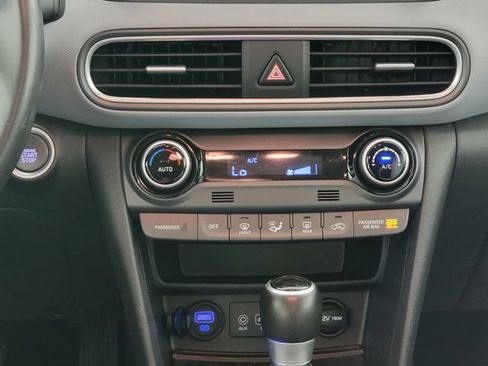 Used 2021 Hyundai Kona Limited w/ Cargo Package AWD/4WD image 24