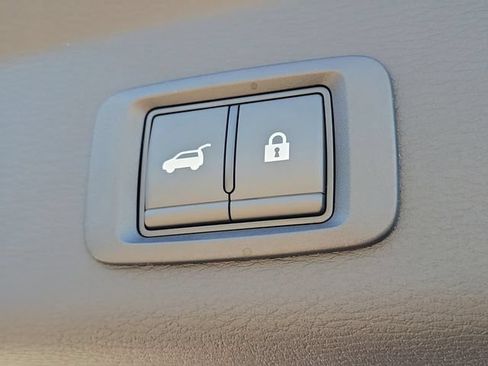 New 2026 Mitsubishi Outlander SE FWD image 12