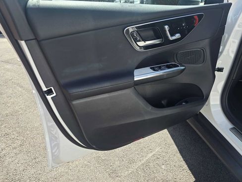 Used 2026 Mercedes-Benz GLC 300 4MATIC image 20