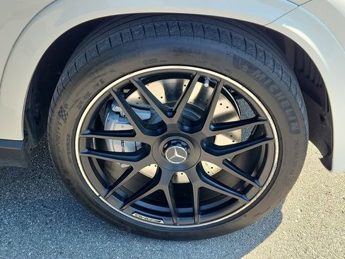 Used 2024 Mercedes-Benz GLE 53 AMG 4MATIC image 11