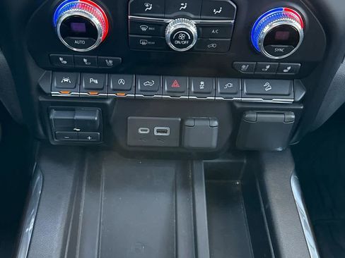 Used 2020 GMC Sierra 1500 SLT w/ SLT Premium Plus Package image 26