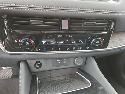 New 2026 Nissan Rogue Platinum w/ Tech Package image 29