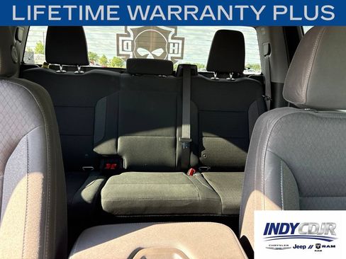 Used 2025 Chevrolet Silverado 2500 Custom w/ Custom Value Package AWD/4WD image 16