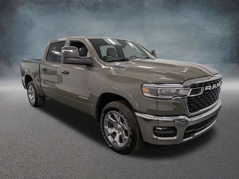 Used 2026 RAM 1500 Big Horn AWD/4WD image 3